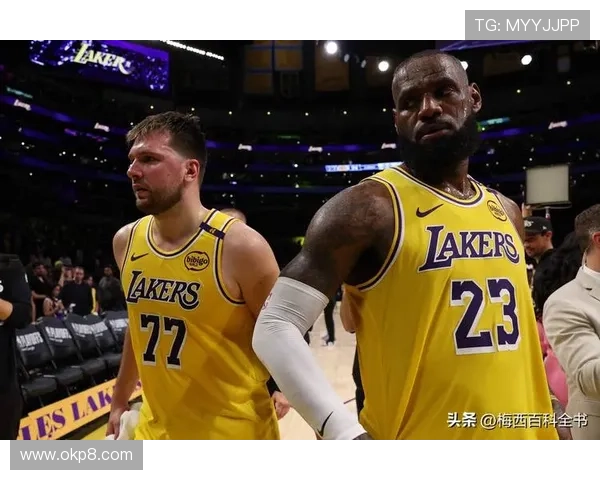詹姆斯无私打法成队友楷模
